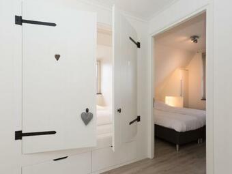 Beautiful, Luxury Villa With Sauna, On Tjeukemeer