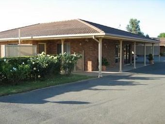 Highway Inn Motel