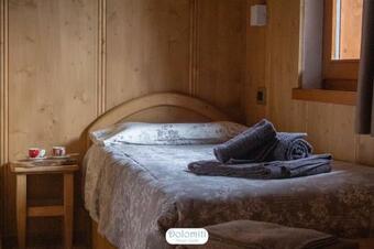 Hostal Dolomiti Riverside