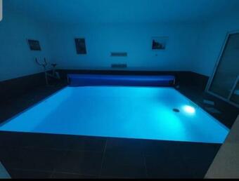 Villa Individuelle Avec 2 Piscines Priv�es