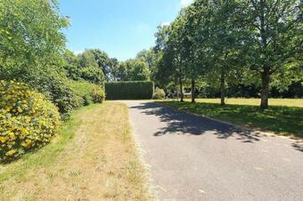 Tout Le Confort Au Milieu D'un Parc Botanique