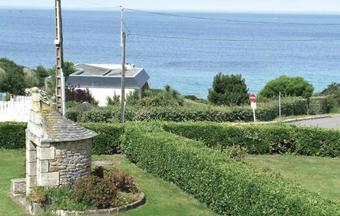 Holiday Home Rue De Kera�l