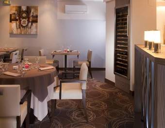 Hotel Logis Le Relais Saint Jacques