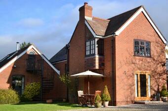 Bed & Breakfast The Cedars Ludlow