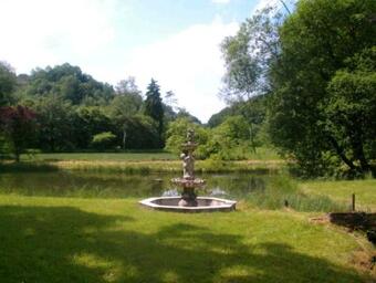 Propriete Bordee D'etangs, Propice A La Detente