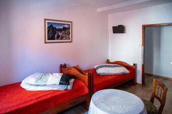 Apartamento 2- Poste?ov� Izba S Kuchynkou A K�pe??ou Ri?ko V Penzion Trsten�