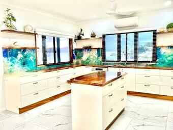 Barra Waters 11