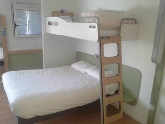 Hotel Ibis Budget Versailles Chateau