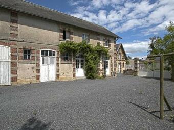 Comfy Holiday Home In Cartigny L'epinay With Garden