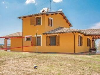 Lush Villa In Umbria With Private Pool
