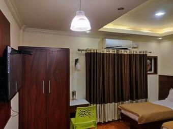 Hotel Green City Tourist Home