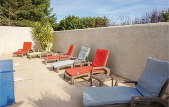 Beautiful Home In Ferrals Les Corbi�res With Outdoor Swimming Pool, Wifi And Outdoor Swimming Pool