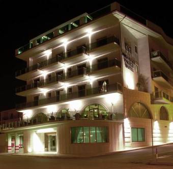 Miramare Palace Hotel