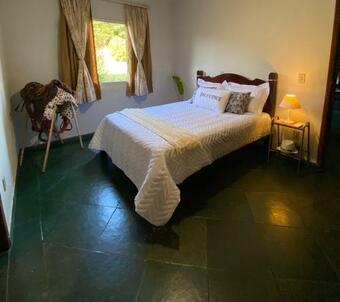 Maravilhosa Casa De Campo, Na Beira Da Represa!