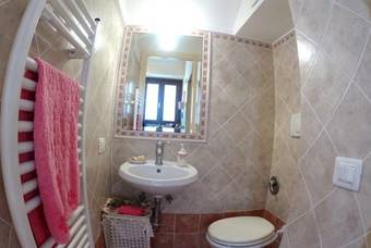 Red House - Green House - Blue House