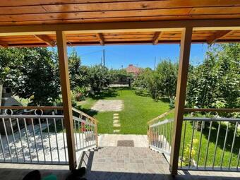 Apartamento Cheerful 2-bedrooms Home With Free Parking