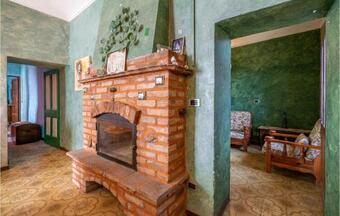 Beautiful Home In Vignale Monferrato With Wifi And 4 Bedrooms