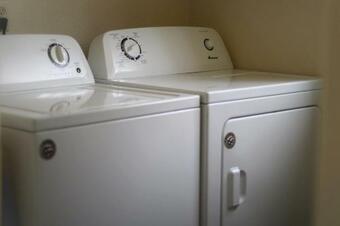 Fernwood Sanctuary: Relax W/ Weed, Wine, & Nature.