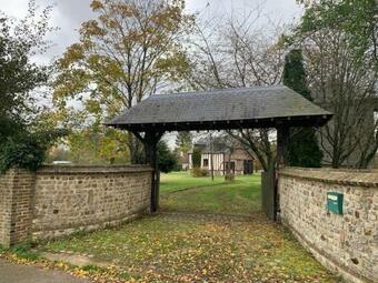 Hostal La Villa Qui A Du Chien