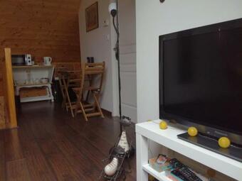 Bed & Breakfast "chambre D'hotes Proximit� Circuit Prenois