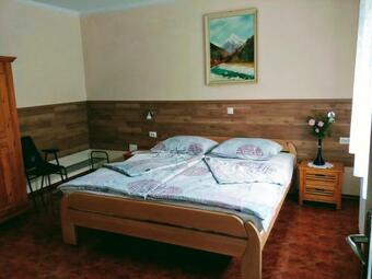 Hostal Apartma Ba?a