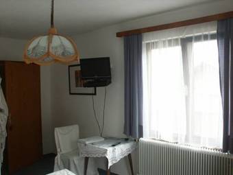 Hostal Fr�hst�ckspension Neuwirt