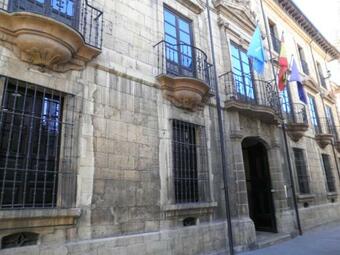 Apartamento Calle Alfonso III El Magno, 22