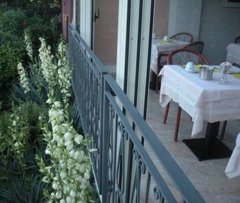 Hostal Villa Del Sole Garni