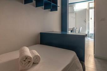 Blue And Cozy Apartment, Via Acri