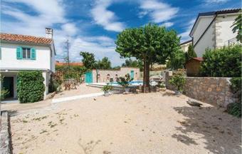 Apartment Malinska 21