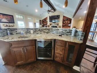 Newly Renovated Private Ranch Get-a-way