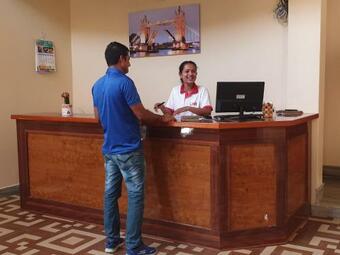Hotel London House Resort