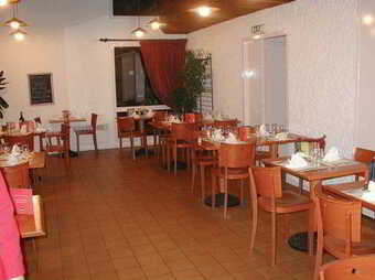 Hotel Kyriad Villeneuve La Garenne