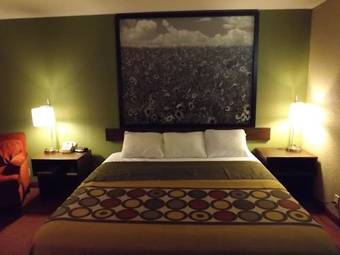 Hotel Super 8 By Wyndham Sterling Co