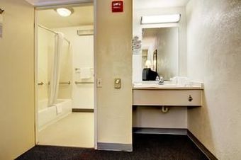 Motel 6 Atlanta Tucker Northeast