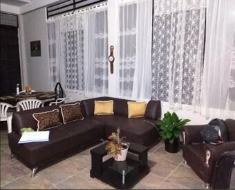 Apartamento Linda Casa Campestre