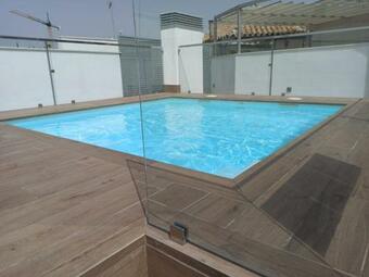 Private & Pool Goyeneta Sevilla Urban Apartment