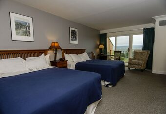 Hotel The Inn At Glenora Wine Cellars