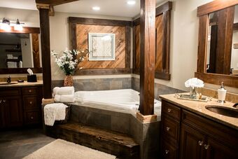 Hotel Rusty Rail Brewing Co.