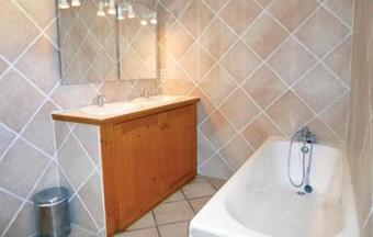 Holiday Home Les Pr�s J-767