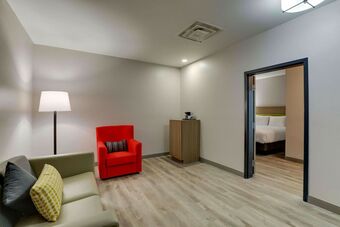 Hotel Country Inn & Suites By Radisson, Cumming Near Northside Hospital Forsyth