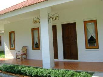 Hotel Baan Chueng Kao Resort