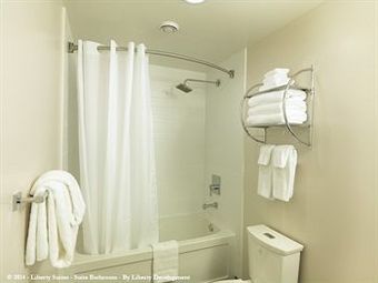 Hotel Liberty Suites