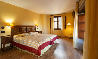 Palacio De Pujadas By Mij Hotels