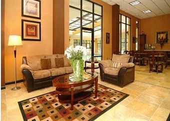 Holiday Inn Express Hotel & Suites Perry-national Fairground Area