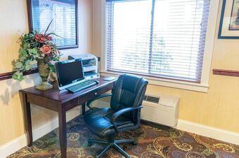 Hotel Comfort Inn Amish Country