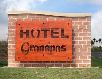 Grandpas Hotel