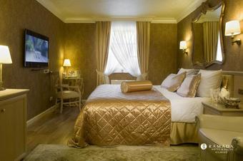 Imperial Hotel & Restaurant