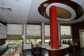 Hotel Sobti Continental