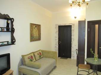 Hostal Rukavichka Guest House